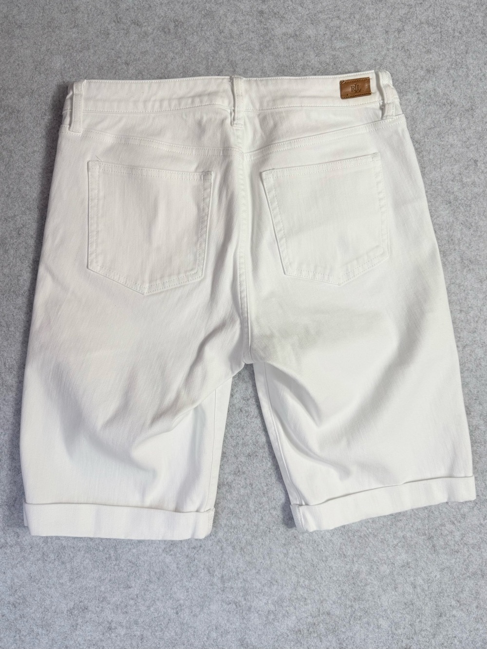 LRL Ralph Lauren White Bermuda Shorts Womens Size 8 Stretch Mid Rise Mid Length - Picture 3 of 8